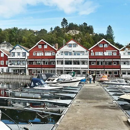 Holiday In 1 Uggdal